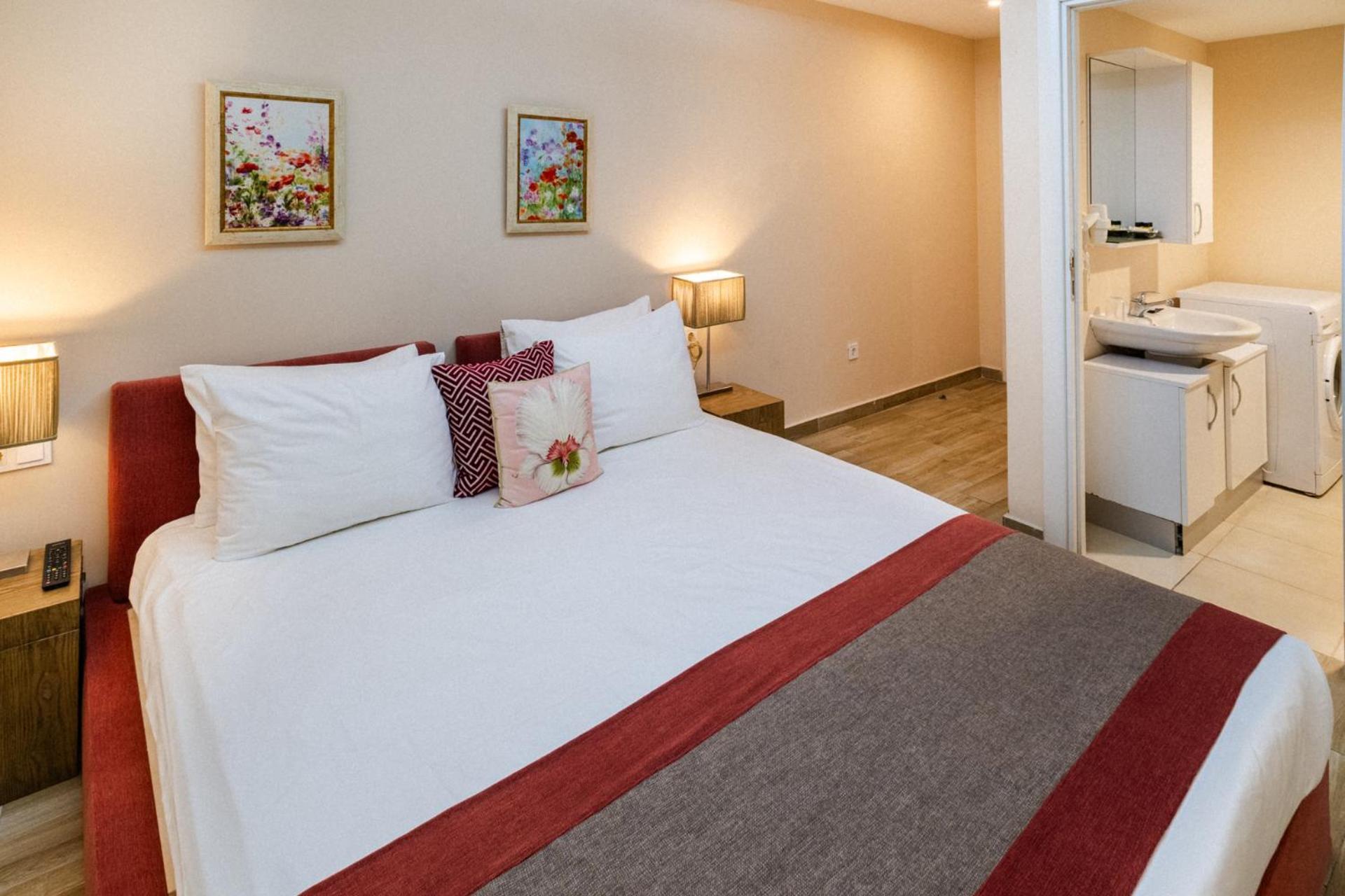 Cheya Sisli Bnb Medical & Business City Center Tesvikiye Suites And Apartments Isztambul Kültér fotó
