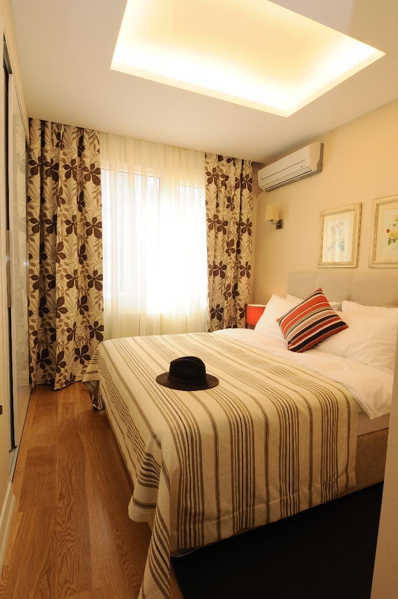 Cheya Sisli Bnb Medical & Business City Center Tesvikiye Suites And Apartments Isztambul Kültér fotó